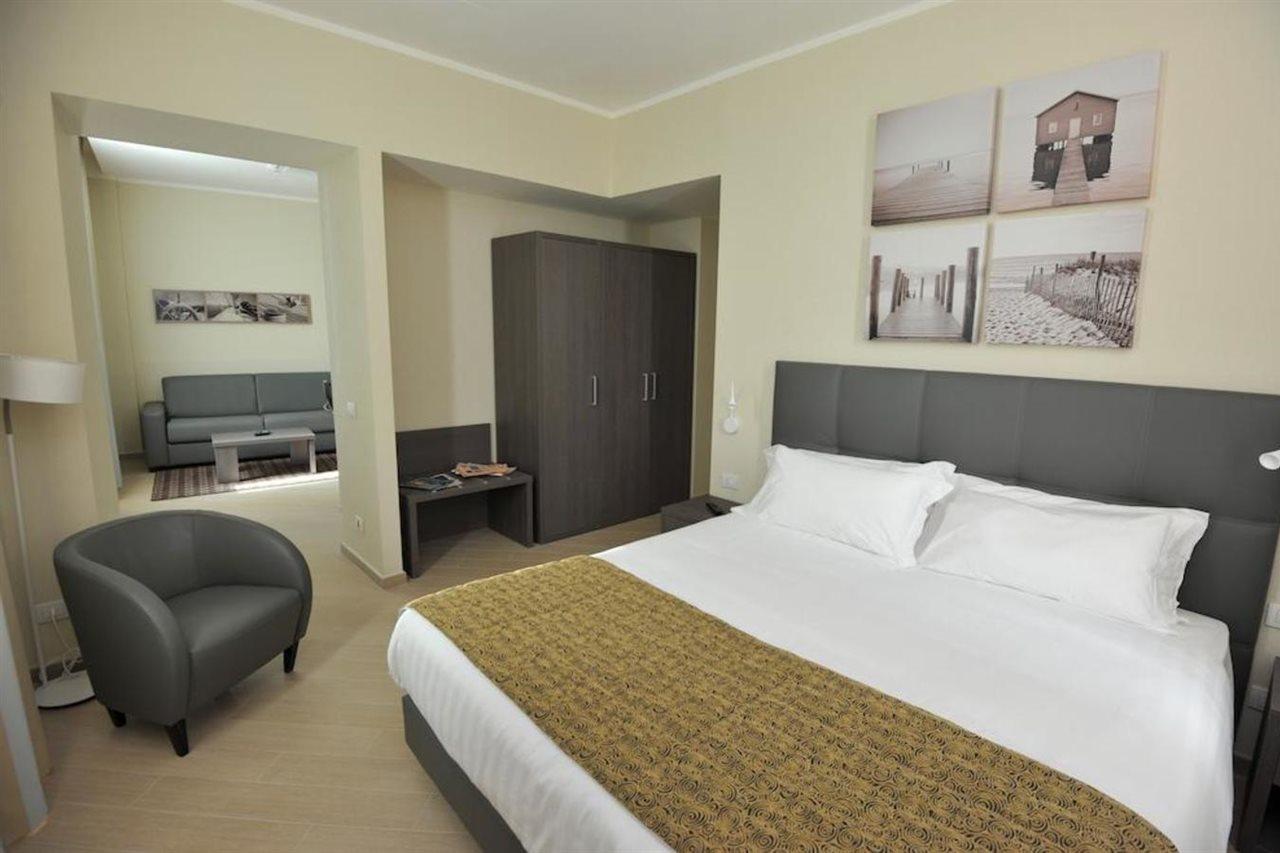 Chc Business Residence Genoa Luaran gambar