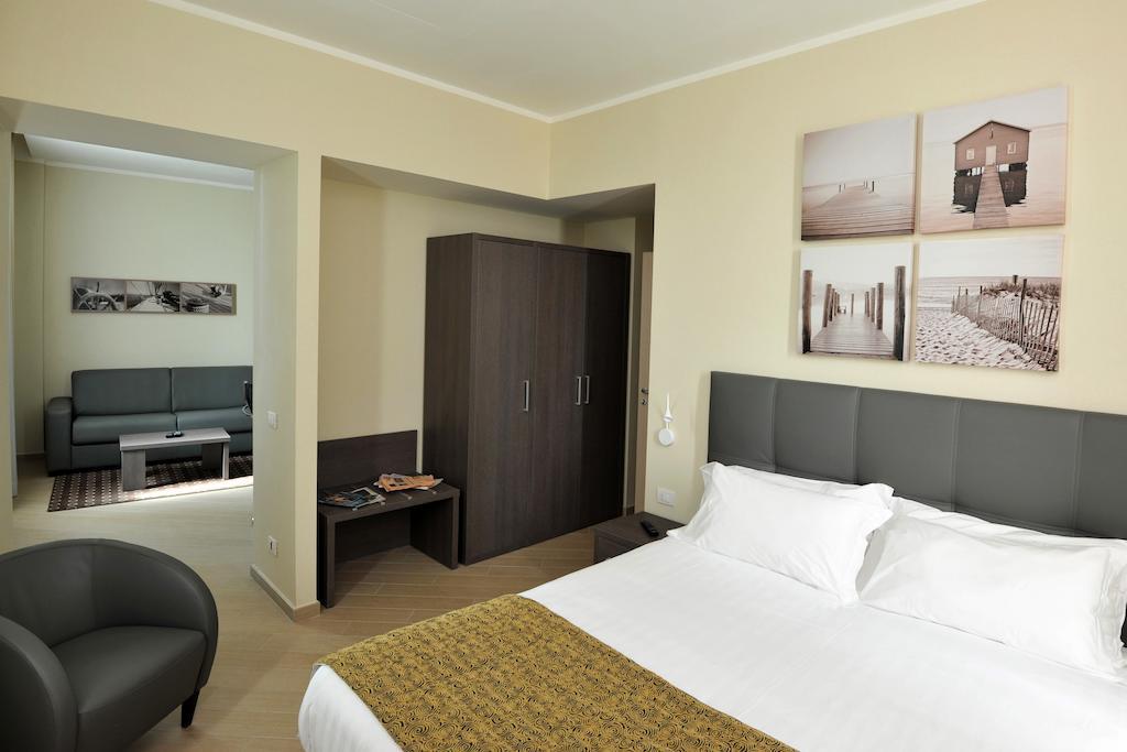 Chc Business Residence Genoa Luaran gambar