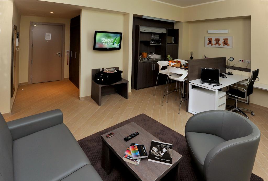 Chc Business Residence Genoa Bilik gambar